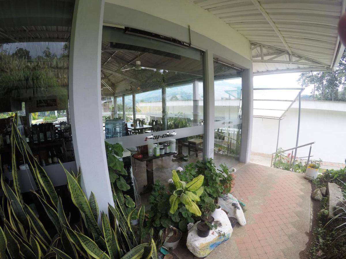 Sky Club Eco Hotel Belen de Umbria Buitenkant foto